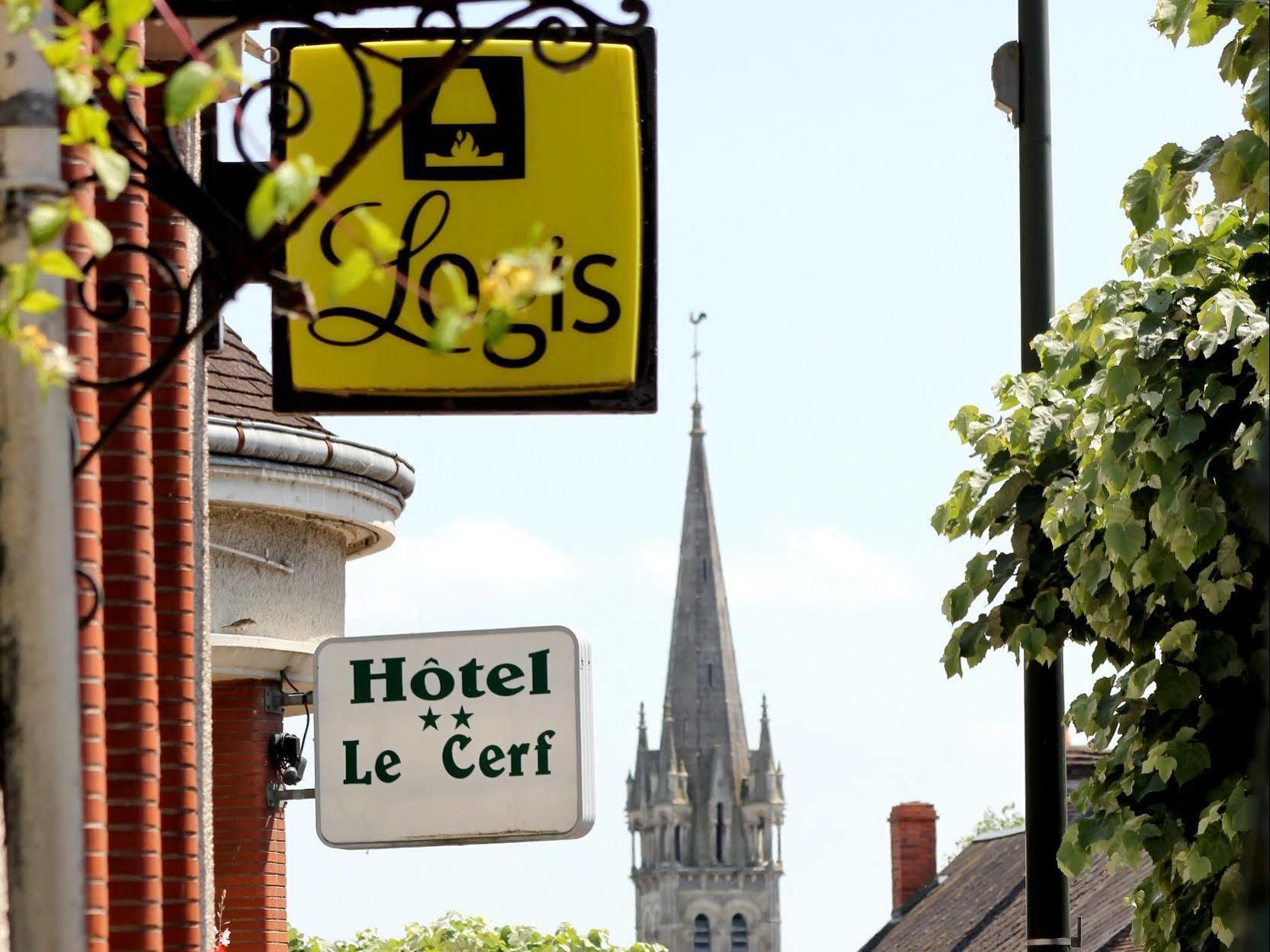 Logis Hotel Le Cerf Briare Exterior photo